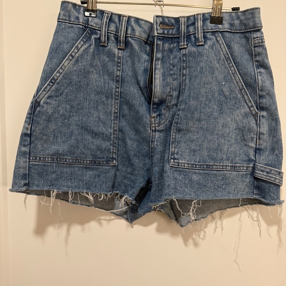 wild fable Pants - Wild Fable High Rise Utility Denim Cutoff Shorts Women’s Size 10